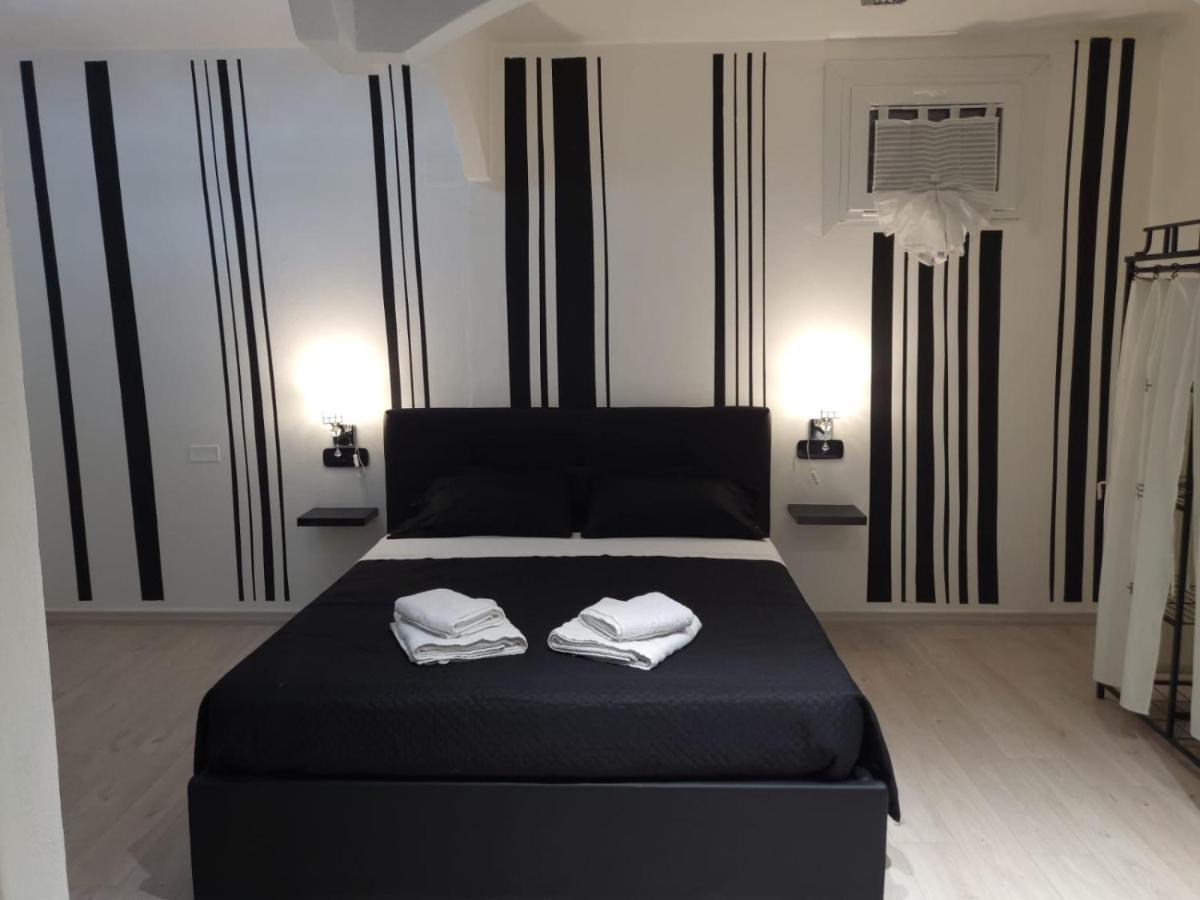 Come Per Incanto Rooms Bosa Dış mekan fotoğraf